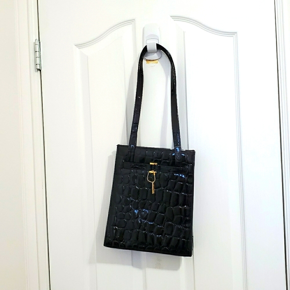 ⬇️Elizabeth Arden Patterned Shoulder Bag